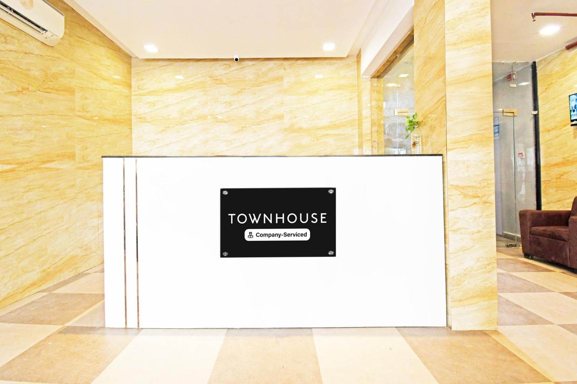 ホテル Super Townhouse Mancheswar Industrial Estate ブバネーシュワル エクステリア 写真